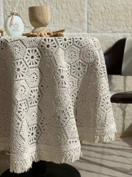 شرشف طاولة دائري سنارة كروشيه 120 سم